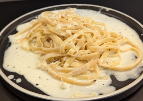 Fettuccini Alfredo-Family Feast